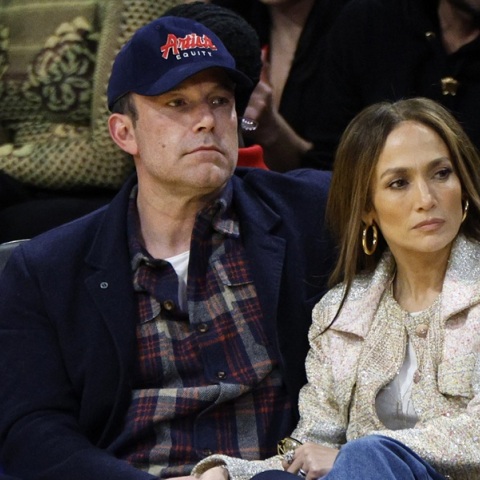 Μπεν Άφλεκ,Τζένιφερ Γκάρνερ και Τζένιφερ Λόπεζ εθεάθησαν μαζί σε σχολική παράσταση