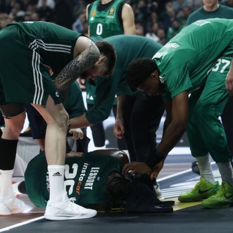 Παναθηναϊκός: Αγωνία για τον σοκαριστικό τραυματισμό του Λεσόρ