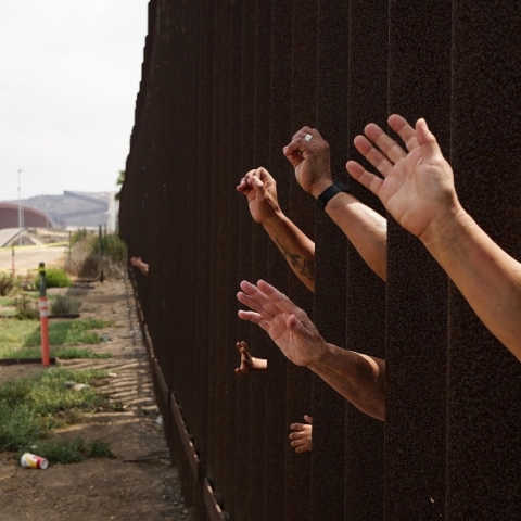 φραχτης, χερια