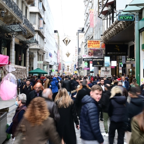 αγορα, περαστικοι, μαγαζια