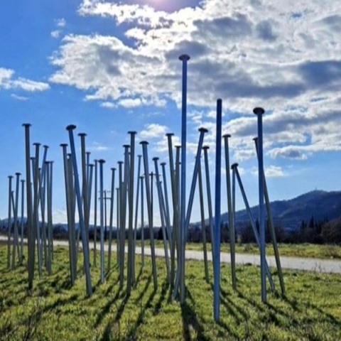 Τραγωδία στα Τέμπη: Αφαίρεσαν τα «58 καρφιά», το συμβολικό έργο στη μνήμη των θυμάτων