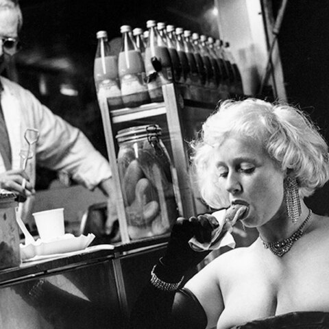 Χέλμουτ Νιούτον: Όλες οι θρυλικές φωτογραφίες από την πόλη που τον σημάδεψε, το Βερολίνο