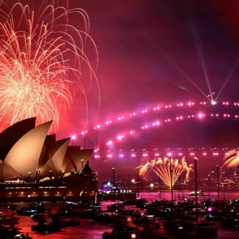 Πυροτεχνήματα, λιμανι, θαλασσα, καραβια