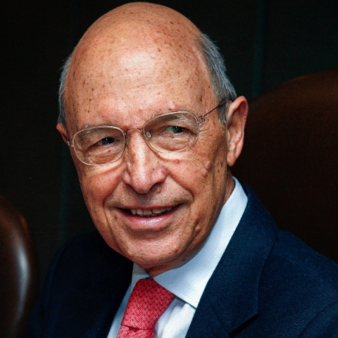 Ο Κώστας Σημίτης 