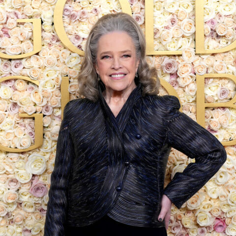 Χρυσές Σφαίρες: Viral η Κάθι Μπέιτς που έσκισε τον λόγο της όταν έχασε 