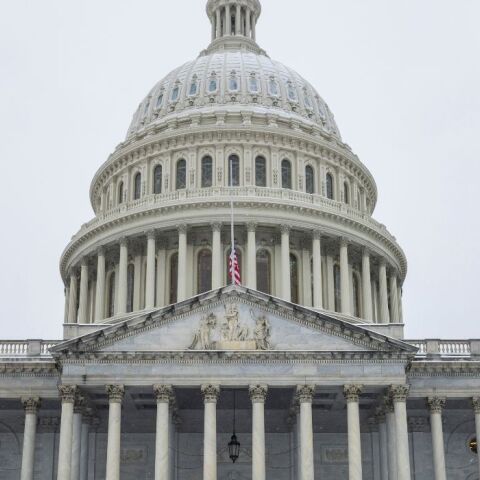Ντόναλντ Τραμπ: Το Κογκρέσο επικυρώνει την εκλογή του υπό δρακόντεια μέτρα ασφαλείας