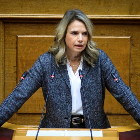 Μιλένα Αποστολάκη: Ποιος είναι τελικά αρμόδιος για την golden visa;