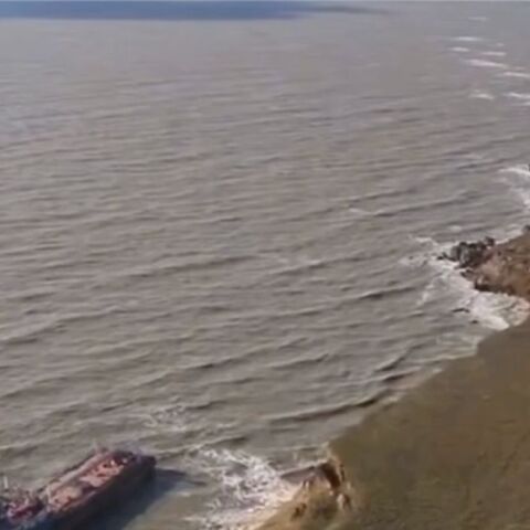 Μαύρη Θάλασσα: Ανησυχία για την πετρελαιοκηλίδα που διευρύνεται συνεχώς