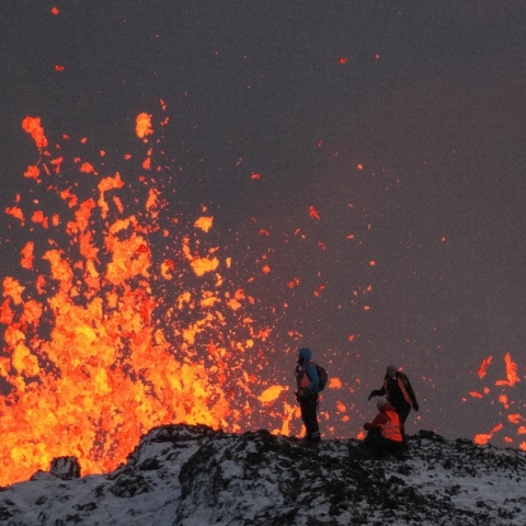 ηφαιστειο, λαβα, χιονια, επιστημονες