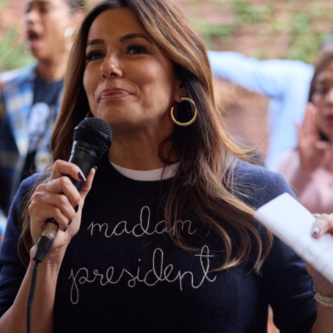 Η Εύα Λονγκόρια