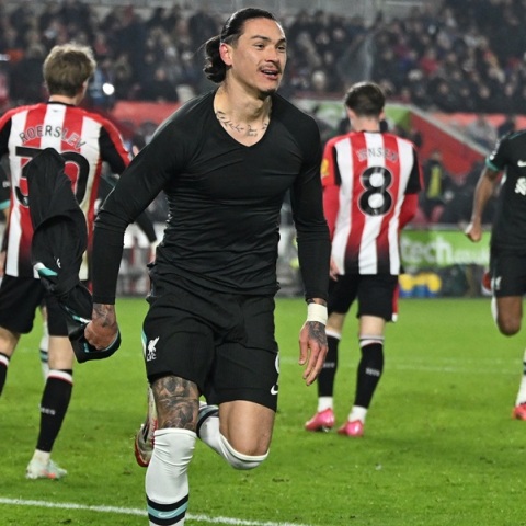 Μπρέντφορντ-Λίβερπουλ 0-2: Νούνιες, ο λυτρωτής, με δύο γκολ στις καθυστερήσεις