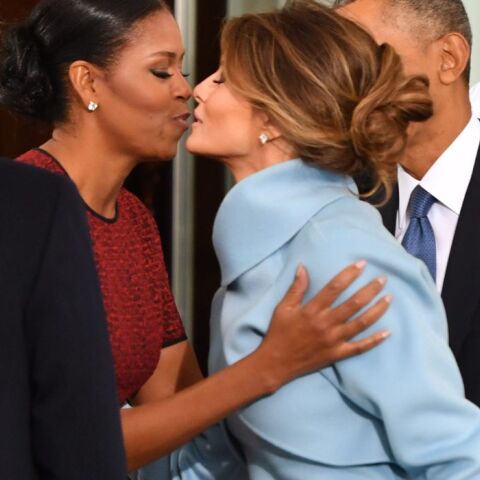 Ορκωμοσία Τραμπ: Η Μελάνια Τραμπ δεν έφερε δώρο για την Τζιλ Μπάιντεν