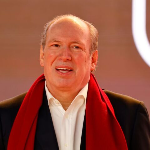 Η Σαουδική Αραβία ζητά από τον Xανς Ζίμερ να συνθέσει νέο εθνικό ύμνο