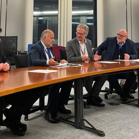 Ο Δημήτρης Τσιόδρας σε συνάντησή του με Ευρωβουλευτές στις Βρυξέλλες