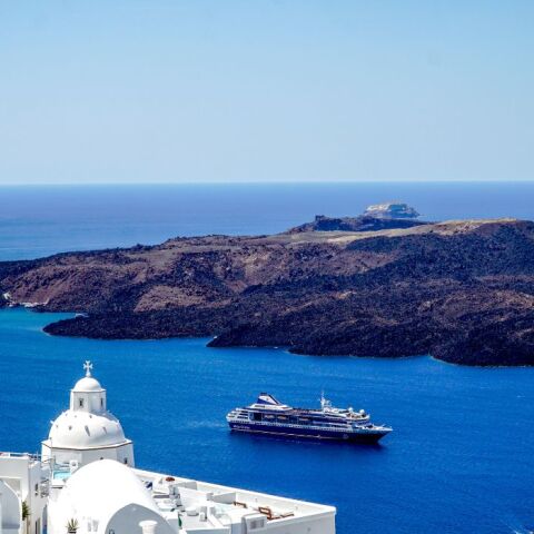 Σαντορίνη: Περισσότεροι από 380 σεισμοί έχουν καταγραφεί μετά την 24η Ιανουαρίου	