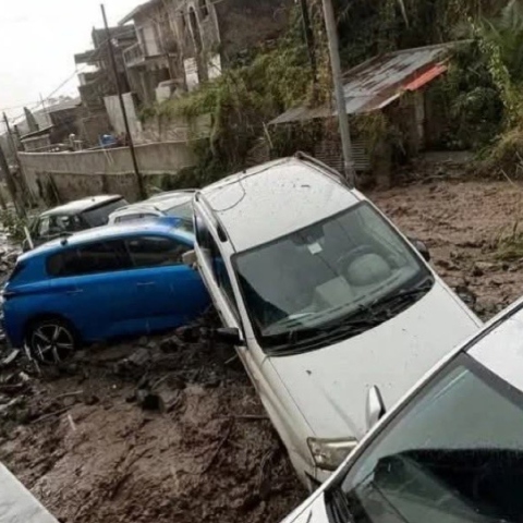 πλημμυρες, αυτοκινητα