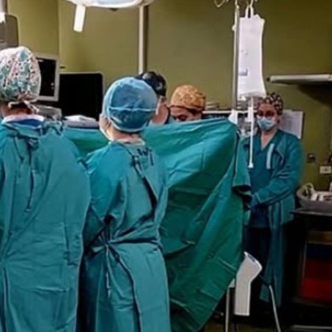 Κακοποίηση 3χρονου στο Ηράκλειο: Ενός λεπτού σιγή τήρησαν οι γιατροί στο χειρουργείο