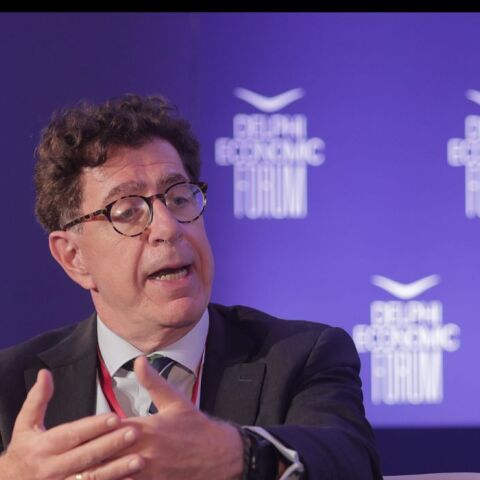 Συνολάκης για Σαντορίνη: To ηφαίστειο, μας χτυπάει «καμπανάκια» 