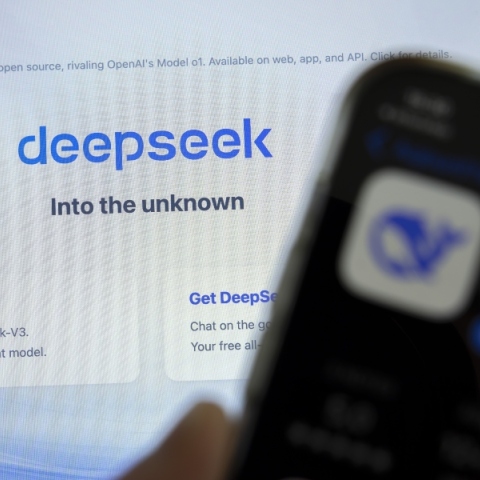 DeepSeek, κινητο