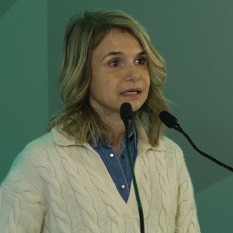 Μιλένα Αποστολάκη: Η κυβέρνηση παραπαίει υπό το βάρος της αλαζονείας της