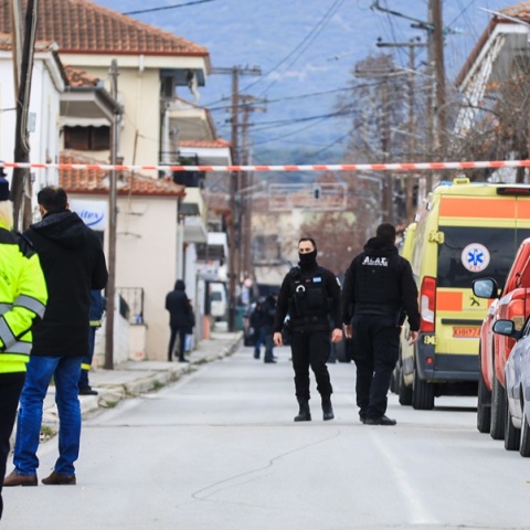Λάρισα: Η συνομιλία του δράστη πριν αυτοκτονήσει με τους διαπραγματευτές της ΕΛ.ΑΣ.