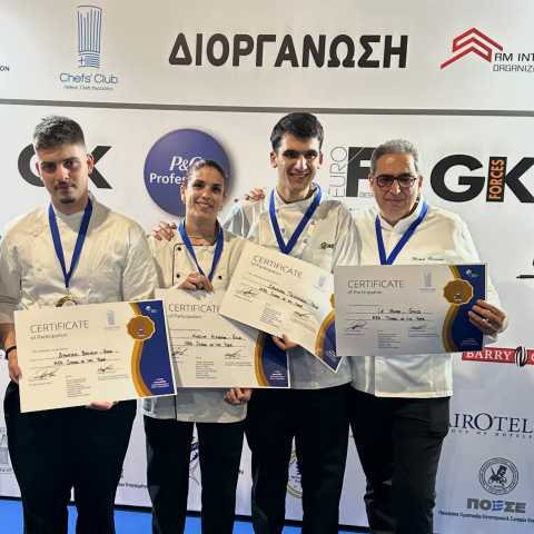 φωτο_ομαδασ_χρυσο_μεταλλιο