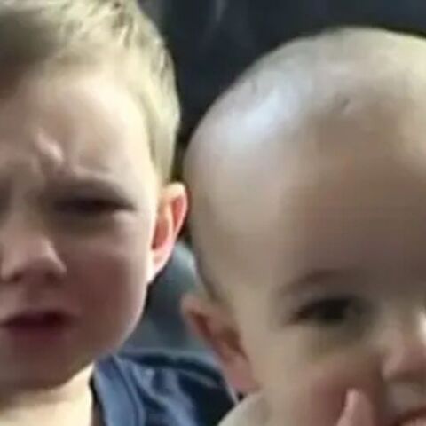 «Ο Τσάρλι με δάγκωσε»: τα 55 δευτερόλεπτα που του άλλαξαν τη ζωή από το Υoutube 