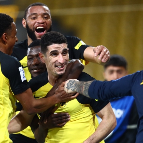 ποδοσφαιριστες πανυγηριζουν