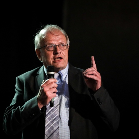 Άκης Τσελέντης