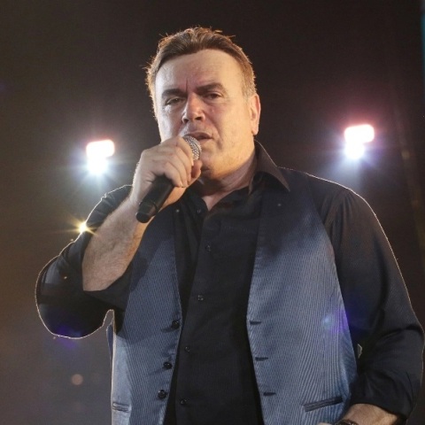 Ο Μανώλης Λιδάκης