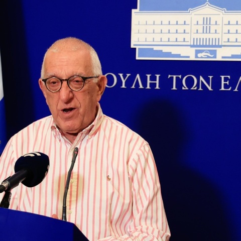 Κακλαμάνης για Καρυστιανού: Αν επιθυμεί να με δει κατά μόνας, η πρόταση μου ισχύει