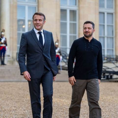 Μακρόν και Ζελένσκι στο Παρίσι