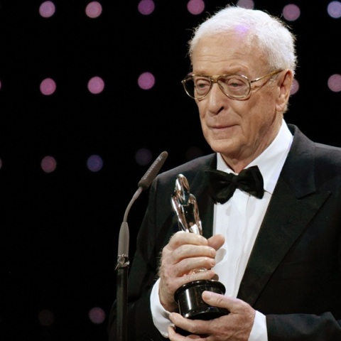 Μάικλ Κέιν σε Τραμπ: Ηρέμησε 