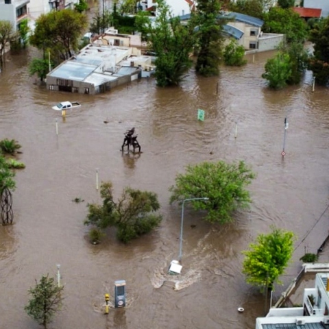 πλημμυρισμενη πολη