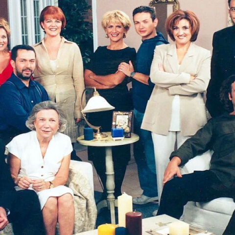 Καίτη Κωνσταντίνου: Λύγισε ο Σταύρος Νικολαΐδης με το θάνατο της «Σωσώς»