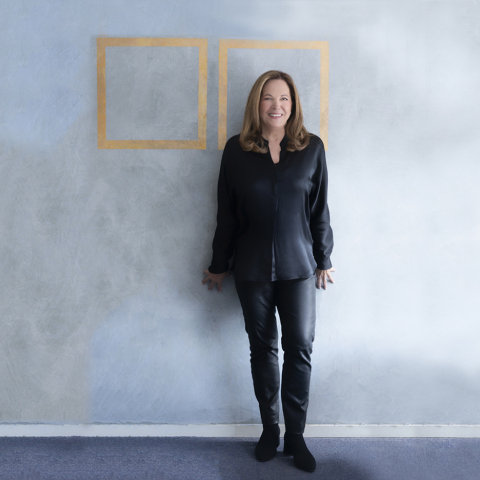 Angie Antonakis (Angakis) στην πρώτη της solo έκθεση με τίτλο «I ll be your mirror» στο Ίδρυμα Μιχάλης Κακογιάννης