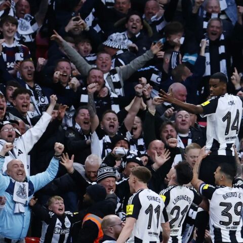 Νιούκαστλ: Τίτλος μετά από 71 χρόνια - Κέρδισε 2-1 την Λίβερπουλ για το Λιγκ Καπ