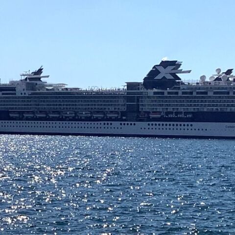 To κρουαζερόπλοιο Celebrity Infinity 