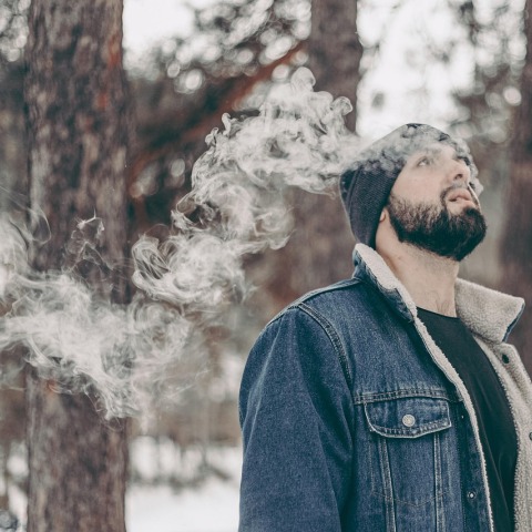 Έρευνα: 7 στους 10 κόβουν το κάπνισμα με κυτισινικλίνη