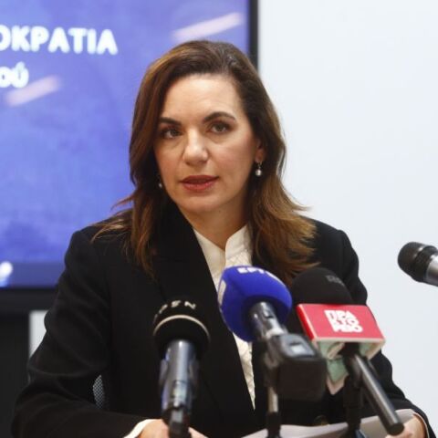 Κεφαλογιάννη στο CNN: Η Σαντορίνη είναι ασφαλής και έτοιμη να υποδεχτεί επισκέπτες