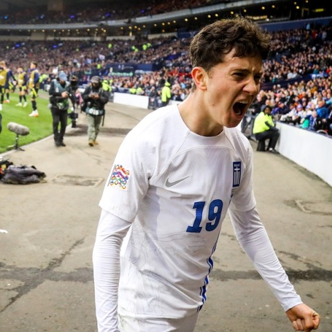 Έγραψε ιστορία ο Καρέτσας – Νεότερος σκόρερ στην ιστορία της Εθνικής