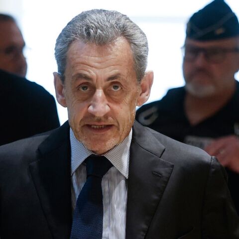 Γαλλία: Ποινή κάθειρξης επτά ετών ζητούν οι εισαγγελείς να επιβληθεί στον πρώην πρόεδρο Νικολά Σαρκοζί για τη χρηματοδότηση της εκστρατείας του από τη Λιβύη