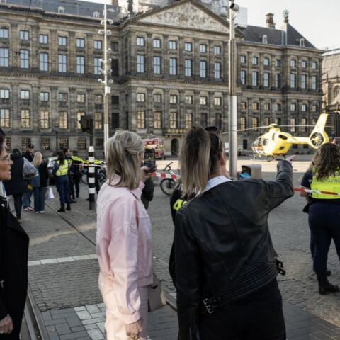 Άμστερνταμ: Επίθεση με μαχαίρι σε κεντρική πλατεία - Πέντε τραυματίες