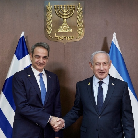 Ο πρωθυπουργός Κυριάκος Μητσοτάκης με τον πρωθυπουργό του Ισραήλ Μπενιαμίν Νετανιάχου