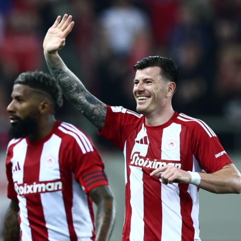 ποδοσφαιριστες πανυγηριζουν