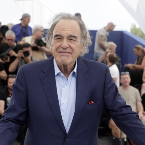 O Όλιβερ Στόουν