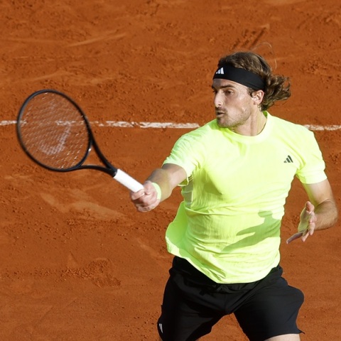 Με το... δεξί στον δρόμο για την υπεράσπιση του θρόνου στο Πριγκιπάτο ο Τσιτσιπάς