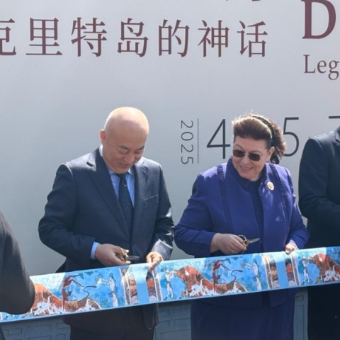 Τα εγκαίνια της έκθεσης