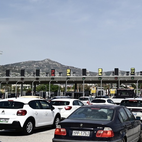 Πάσχα 2025: Κορυφώνεται η έξοδος των εκδρομέων – Γεμάτα πλοία και ΚΤΕΛ με σύμμαχο τον καιρό 