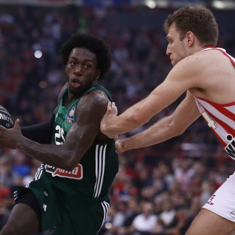 Με Ναν και Βεζένκοφ η κορυφαία 5άδα της EuroLeague